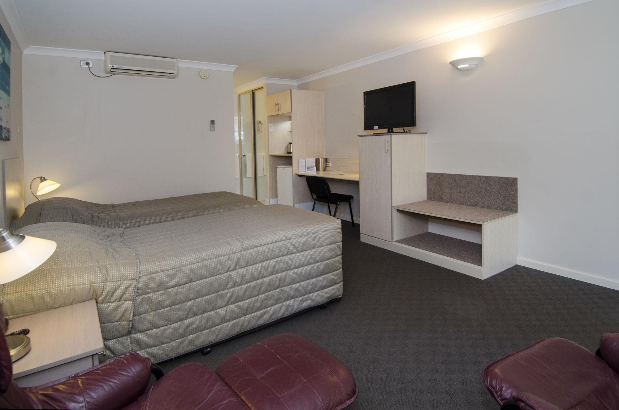 Quality Inn Railway Motel Калгурлі Екстер'єр фото